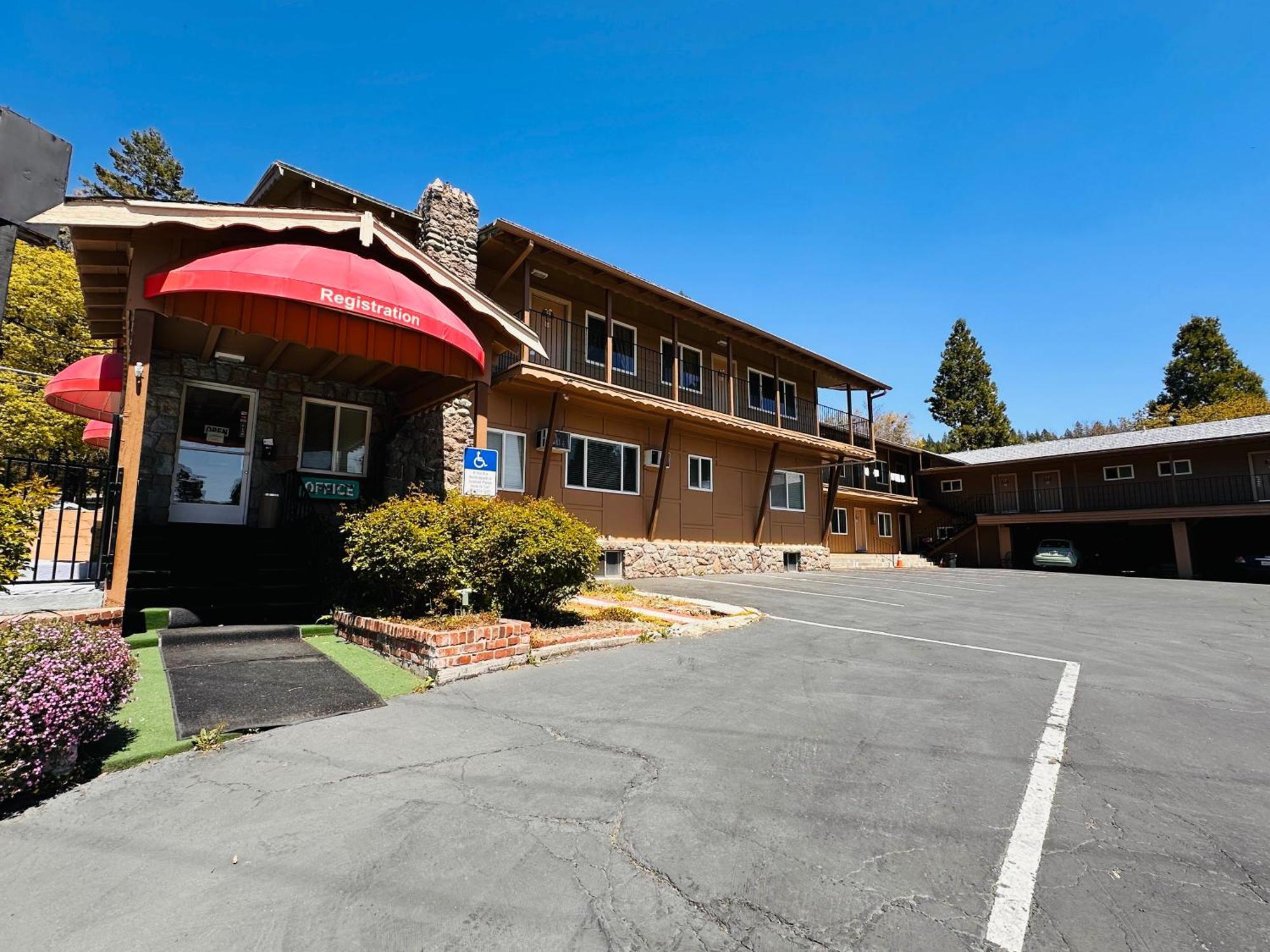 The Cottage Inn At Mount Shasta Маунт-Шаста Экстерьер фото