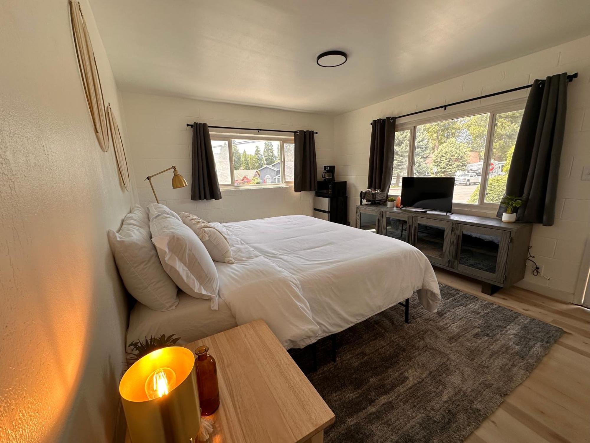The Cottage Inn At Mount Shasta Маунт-Шаста Экстерьер фото